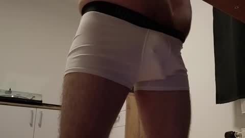 mr10069 online show from April 16, 2026, 12:50 pm