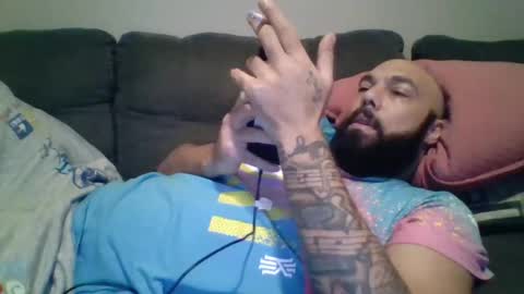 Mr8 online show from December 31, 2024, 9:28 pm