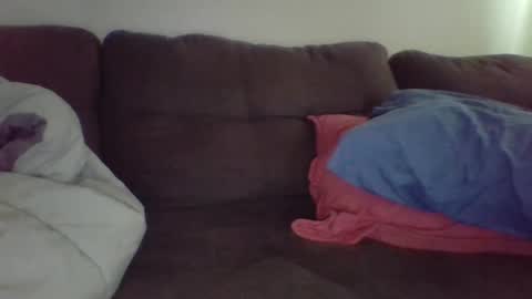 Mr8 online show from February 3, 2025, 6:28 pm