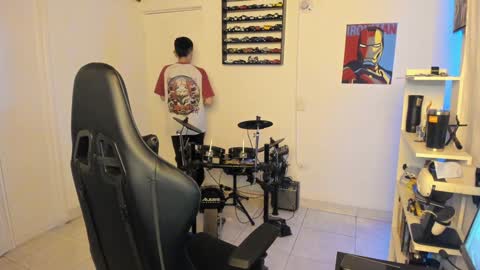 Snapshot of mr_andresr chatting on January 30, 2025, 4:48 am Andy online show from January 30, 2025, 4:48 am