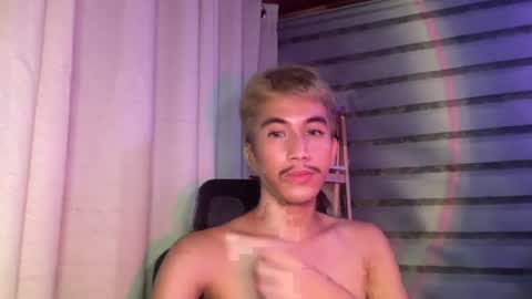 Snapshot of mr_blkexxx chatting on July 31, 2026, 11:20 am mr_blkexxx online show from July 31, 2026, 11:20 am