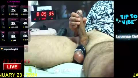 Snapshot of mr_edging741 chatting on January 23, 2025, 11:05 pm David online show from January 23, 2025, 11:05 pm