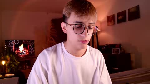 Mr Evans online show from October 20, 2025, 5:35 pm