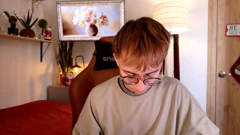 Mr Evans online show from November 30, 2025, 4:33 pm