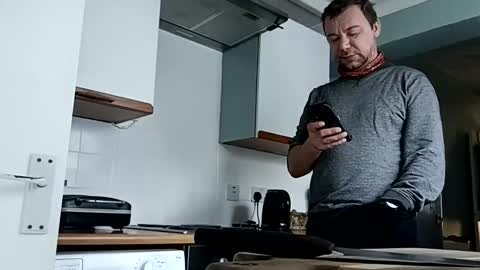 Snapshot of mr_i_ chatting on February 9, 2025, 9:47 am mr_i_ online show from February 9, 2025, 9:47 am