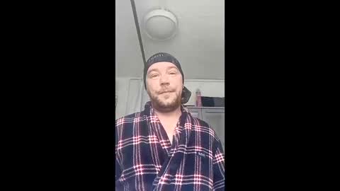 mr_i_ online show from April 26, 2026, 6:00 am