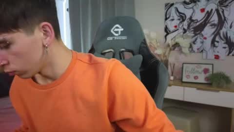 Snapshot of mr_lucky_guy chatting on February 28, 2025, 2:09 am Kris online show from February 28, 2025, 2:09 am