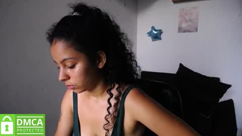 Mr  Mrs Curie online show from January 11, 2025, 10:40 pm