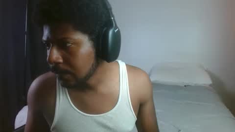 Snapshot of mr_nobody_100 chatting on October 13, 2025, 3:39 am mr_nobody_100 online show from October 13, 2025, 3:39 am