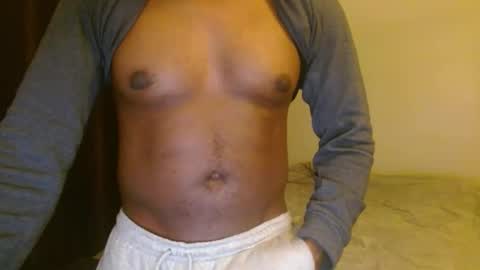 mr_nobody_100 online show from May 7, 2026, 2:28 am