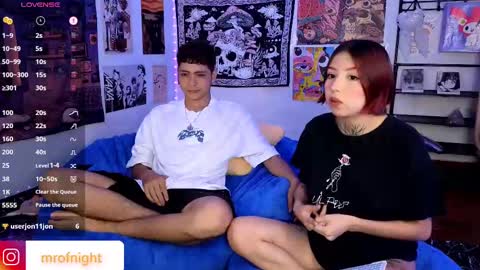 Snapshot of mr_of_nightt chatting on February 13, 2025, 4:32 am Daniel and Sara online show from February 13, 2025, 4:32 am