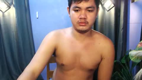 mr_olivercummerx online show from October 22, 2025, 10:20 pm