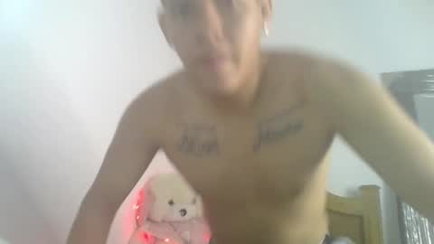 mr_sharkmaster777 online show from January 6, 2025, 3:19 pm