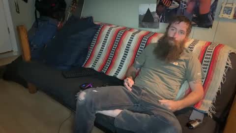 Valdor online show from September 9, 2025, 1:16 am