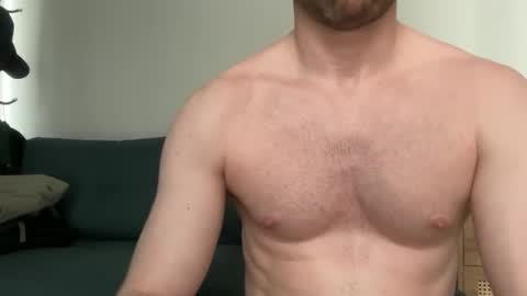 Snapshot of mrak257 chatting on April 26, 2026, 3:21 pm mrak257 online show from April 26, 2026, 3:21 pm