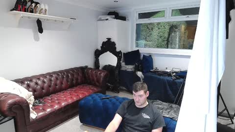 Snapshot of mrandmrsvanilla chatting on December 6, 2024, 10:30 pm mr and mrs vanilla online show from December 6, 2024, 10:30 pm