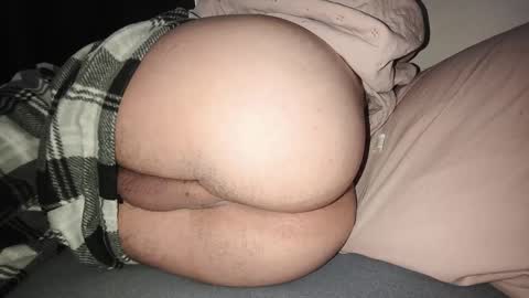 mrandmssin online show from October 5, 2025, 4:38 pm