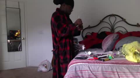 Snapshot of mrbigdthomas chatting on October 4, 2025, 1:53 pm MrBigDThomas online show from October 4, 2025, 1:53 pm