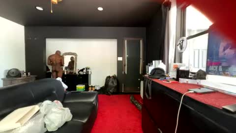 MrBigDThomas online show from July 16, 2026, 6:14 pm