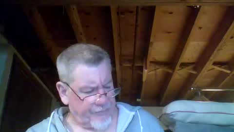 Snapshot of mrblade666 chatting on April 30, 2026, 10:03 pm mrblade666 online show from April 30, 2026, 10:03 pm