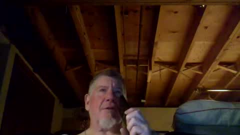 Snapshot of mrblade666 chatting on May 5, 2026, 11:57 pm mrblade666 online show from May 5, 2026, 11:57 pm