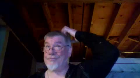 Snapshot of mrblade666 chatting on May 16, 2026, 10:58 am mrblade666 online show from May 16, 2026, 10:58 am