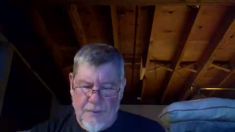 Snapshot of mrblade666 chatting on May 20, 2026, 11:22 pm mrblade666 online show from May 20, 2026, 11:22 pm