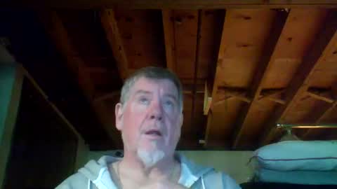Snapshot of mrblade666 chatting on May 31, 2026, 1:29 pm mrblade666 online show from May 31, 2026, 1:29 pm