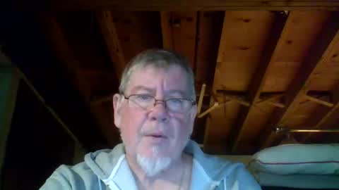Snapshot of mrblade666 chatting on May 31, 2026, 7:04 pm mrblade666 online show from May 31, 2026, 7:04 pm