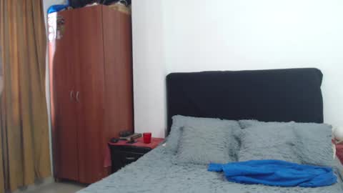 mrcock_col online show from February 27, 2025, 12:34 pm