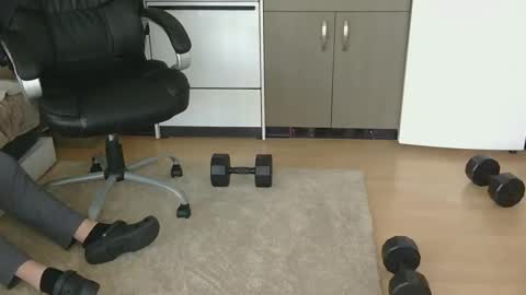 IwantU2WatchME online show from April 24, 2026, 3:36 pm