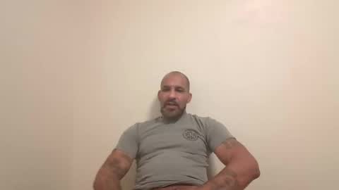 mrfuckyourite online show from November 1, 2025, 7:49 pm