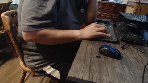 mrjack20001 online show from May 17, 2026, 2:42 am