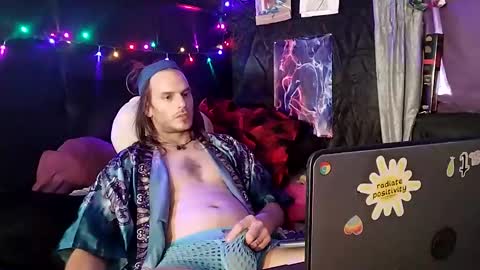 Snapshot of mrkinksized chatting on January 26, 2025, 2:30 pm MrKinkSized online show from January 26, 2025, 2:30 pm