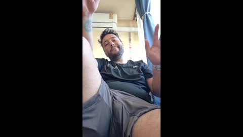 Snapshot of mrlilnice chatting on January 11, 2026, 12:32 pm mrlilnice online show from January 11, 2026, 12:32 pm