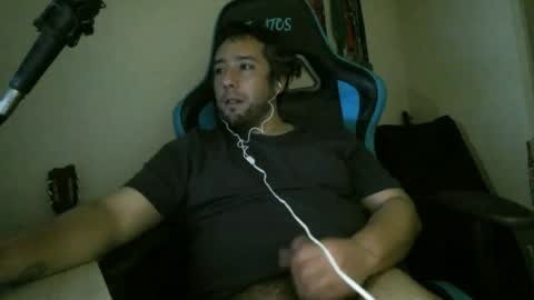 Snapshot of mrlilnice chatting on June 20, 2026, 7:00 am mrlilnice online show from June 20, 2026, 7:00 am