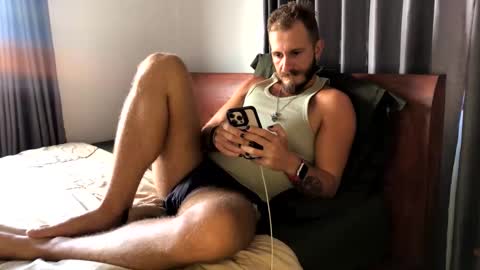 Snapshot of mrmaxiy chatting on October 13, 2025, 7:30 am Max online show from October 13, 2025, 7:30 am