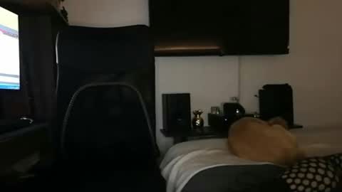 Snapshot of mrmiss_dannys chatting on March 1, 2025, 6:13 am mrmiss_dannys online show from March 1, 2025, 6:13 am