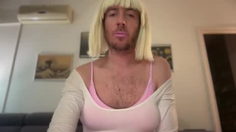 TaleOfLaura online show from February 11, 2026, 10:26 pm