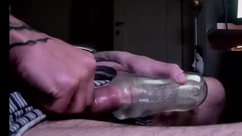 MR NO ICE online show from November 12, 2025, 5:57 pm