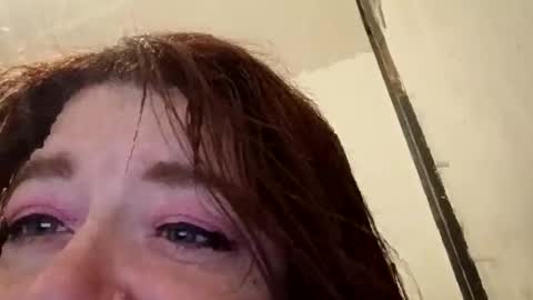 Snapshot of mrnmrsfucks4u chatting on April 26, 2026, 1:36 am mrnmrsfucks4u online show from April 26, 2026, 1:36 am