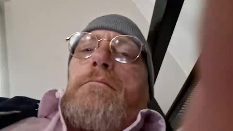 Snapshot of mrnmrsfucks4u chatting on April 28, 2026, 9:53 pm mrnmrsfucks4u online show from April 28, 2026, 9:53 pm