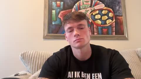 Snapshot of mrryanvoss chatting on January 17, 2025, 8:00 pm Mr Ryan Voss online show from January 17, 2025, 8:00 pm