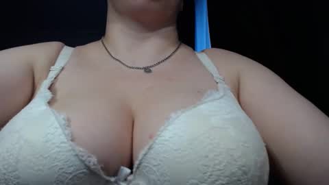 mrs_smith__ online show from January 31, 2025, 1:23 pm