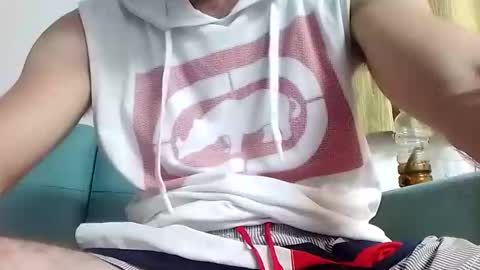 Snapshot of mrwhite017 chatting on February 11, 2026, 6:57 pm Mrwhite017 online show from February 11, 2026, 6:57 pm