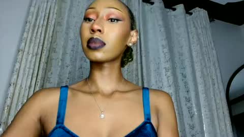 Snapshot of ms_crystal chatting on July 15, 2026, 4:01 pm ms_crystal online show from July 15, 2026, 4:01 pm