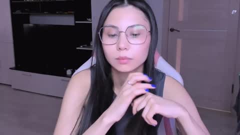 ms_emily_ online show from March 26, 2026, 2:00 pm