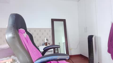 Snapshot of ms_freya chatting on April 23, 2026, 2:24 am Freya online show from April 23, 2026, 2:24 am