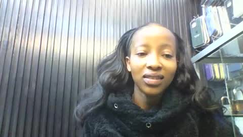 Snapshot of ms_luxe chatting on February 5, 2026, 7:57 am ms_luxe online show from February 5, 2026, 7:57 am
