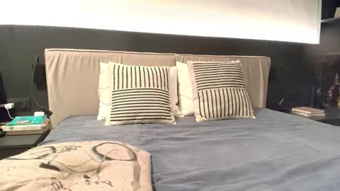 Snapshot of ms_mel chatting on October 8, 2025, 7:50 am Melanie online show from October 8, 2025, 7:50 am